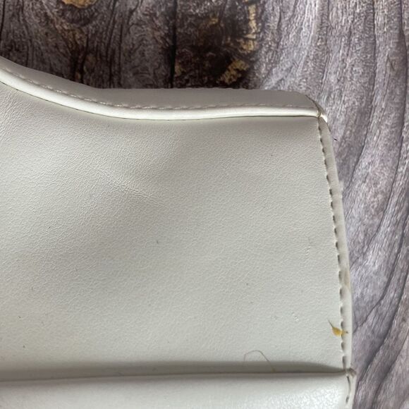 BAR III Gatlin White Block-Heel Booties 5M - Picture 10 of 15